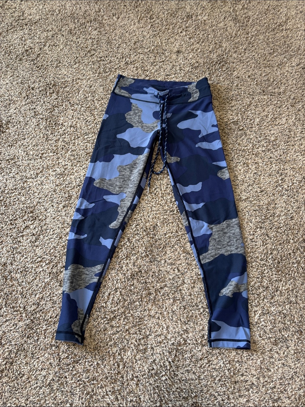 Aerie leggings camo
